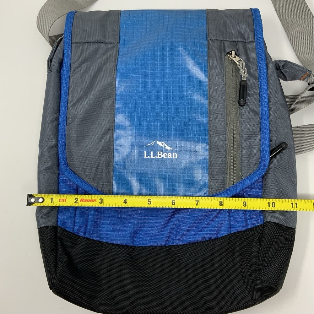 LL Bean Messenger‎ Crossbody Bag Tablet Field Rip Stop Travel Blue Gray Black - Picture 10 of 12